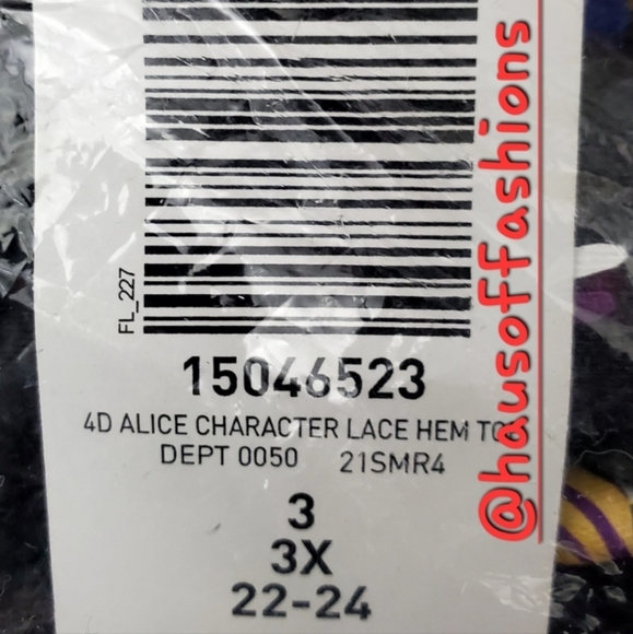 TORRID DISNEY Alice In Wonderland Black Lace Hem Top! NWT! - Picture 7 of 7